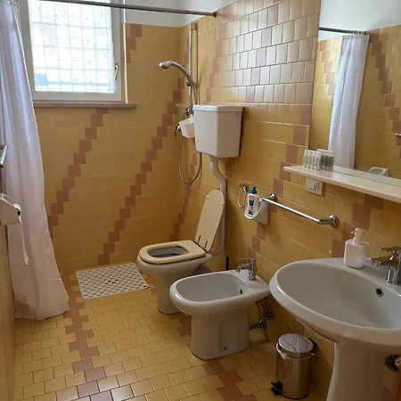 Nuvola Bianca 1 Апартаменты Чезенатико